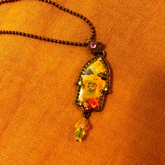 Vintage Victorian style Necklace - Picture 2 of 4